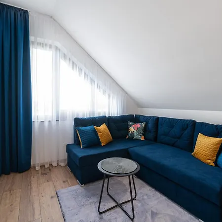 Szafir Dziwnowek-wrzosowo * Wrzosowo (Kamien)